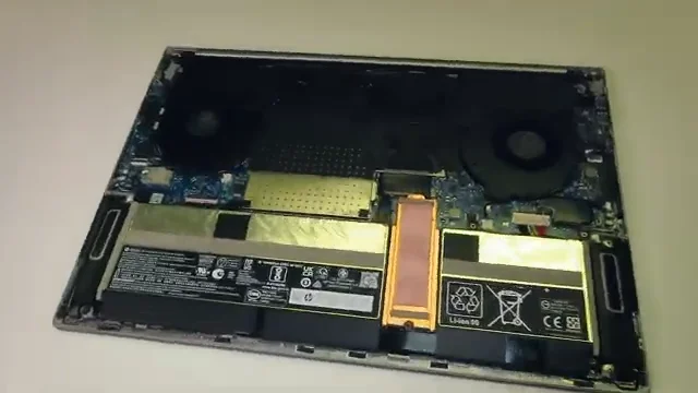 hp-zbook-studio-16-g10-mobile-workstation-review-take-apart-upgrade